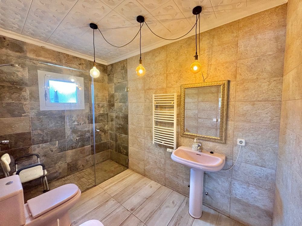 6 chambre Finca/Maison de Campagne à vendre à Llucmajor avec piscine - 950 000 € (Ref: 8927883)