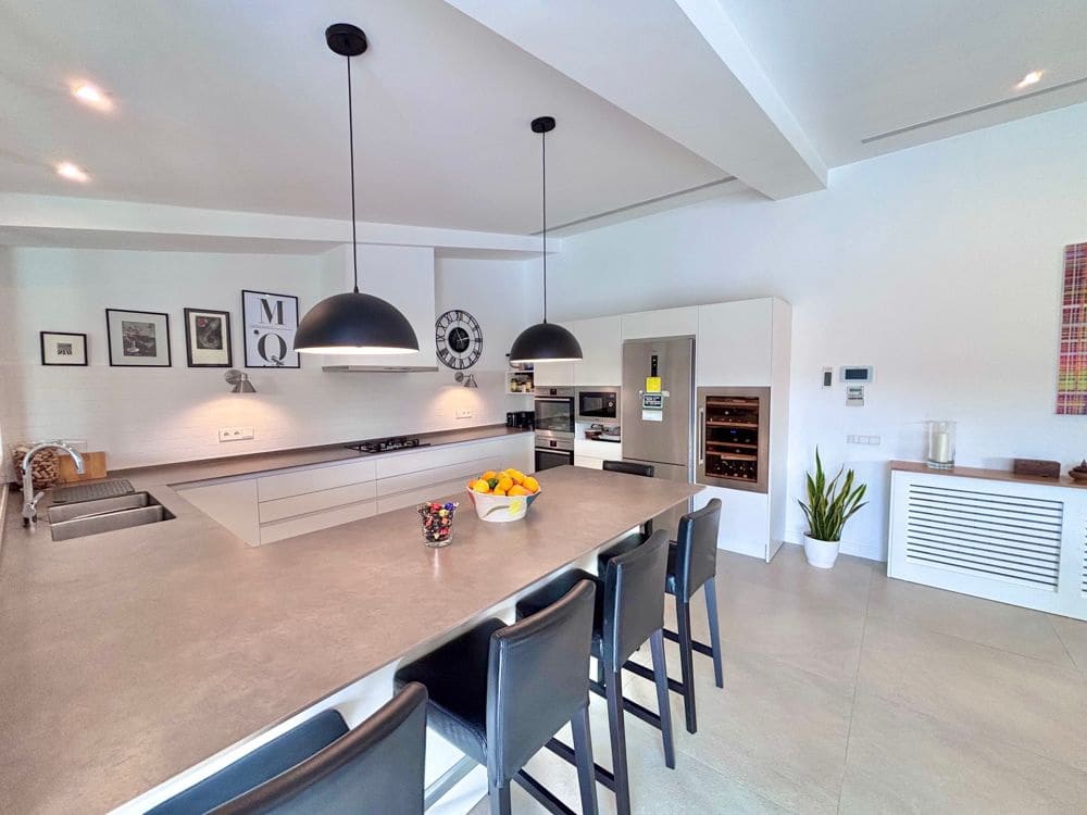 4 camera da letto Villa in vendita in Establiments con piscina - 2.555.000 € (Rif: 8927884)