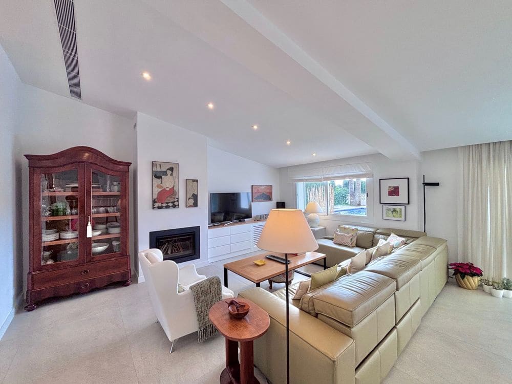 4 camera da letto Villa in vendita in Establiments con piscina - 2.555.000 € (Rif: 8927884)