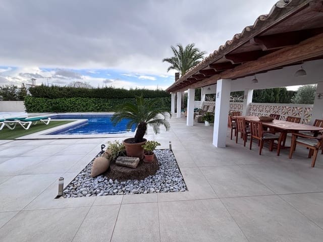 4 camera da letto Villa in vendita in Establiments, Palma de Mallorca con piscina - 2.555.000 € (Rif: 8927884)