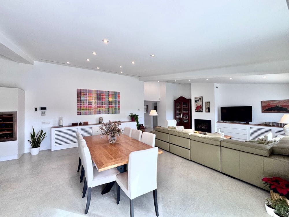 4 camera da letto Villa in vendita in Establiments con piscina - 2.555.000 € (Rif: 8927884)