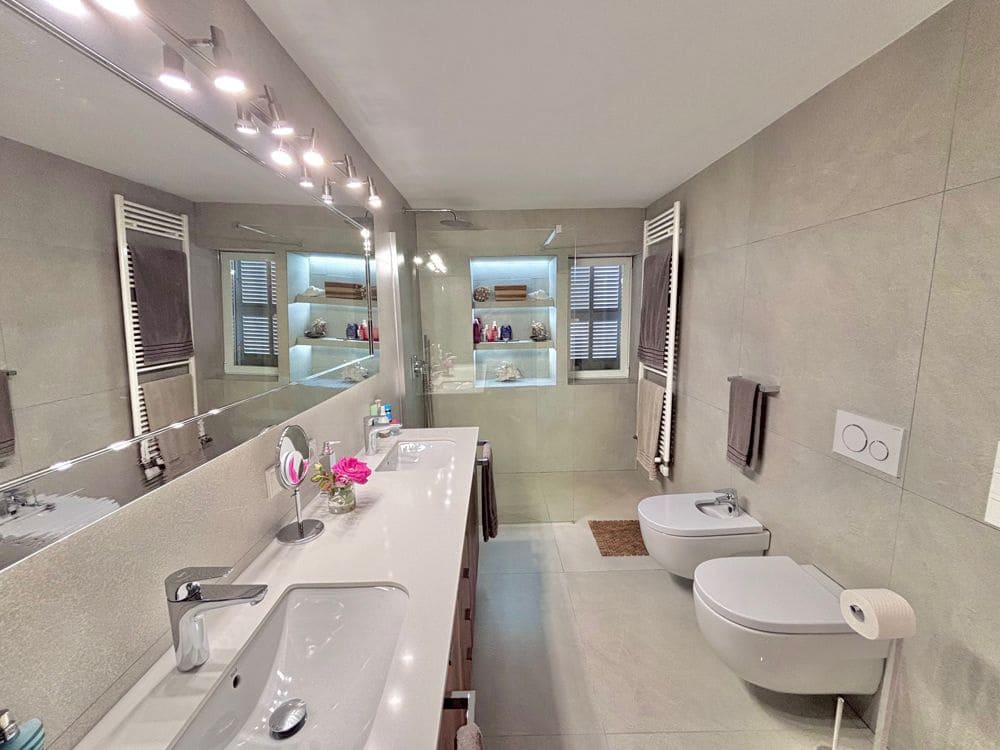 4 camera da letto Villa in vendita in Establiments con piscina - 2.555.000 € (Rif: 8927884)