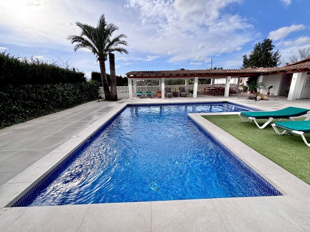 4 camera da letto Villa in vendita in Establiments con piscina - 2.555.000 € (Rif: 8927884)