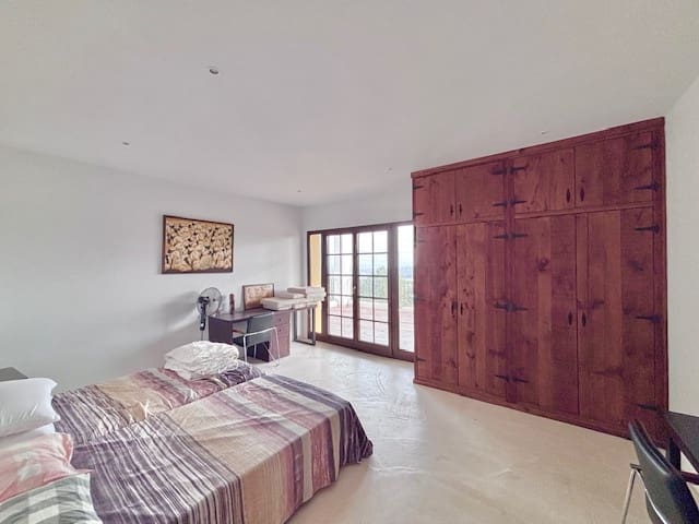 5 sypialnia Dom do wynajęcia w Santa Gertrudis de Fruitera z basenem - 10 000 € (Ref: 8931430)