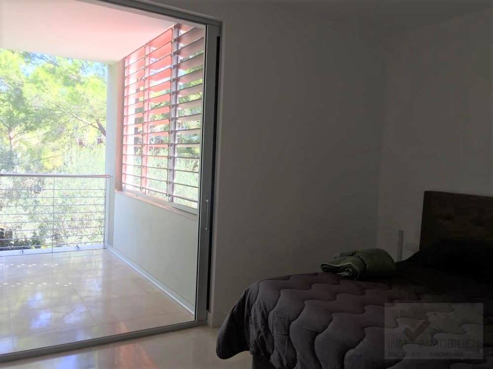 3 bedroom Flat for rent in Bendinat - € 4,999 (Ref: 8935785)