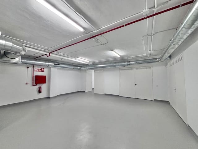 Commercial for rent in Palma de Mallorca - € 1,808 (Ref: 8936090)