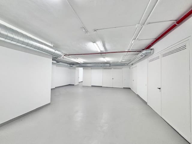 Commercial for rent in Palma de Mallorca - € 1,808 (Ref: 8936090)