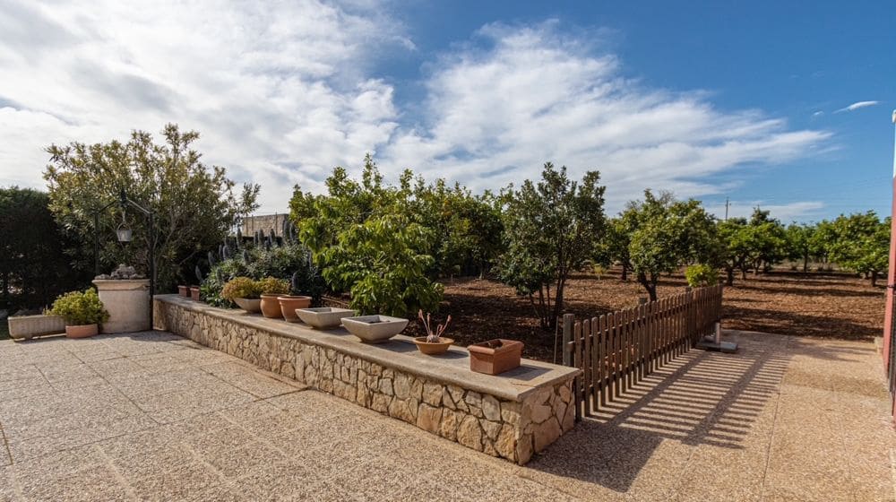 2 chambre Finca/Maison de Campagne à vendre à Son Sardina avec piscine - 895 000 € (Ref: 8942151)