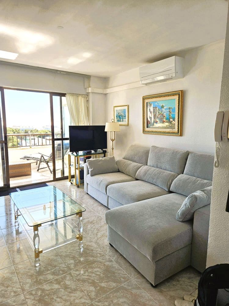 1 bedroom Flat for sale in Las Maravillas - € 380,000 (Ref: 9588425)