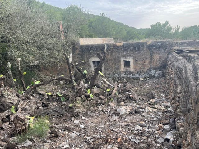 Teren niezagospodarowany na sprzedaż w San Jose / Sant Josep de Sa Talaia - 1 390 000 € (Ref: 9588426)