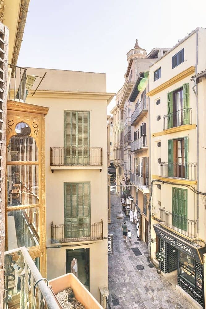 6 bedroom Flat for sale in Palma de Mallorca - € 1,850,000 (Ref: 9588428)