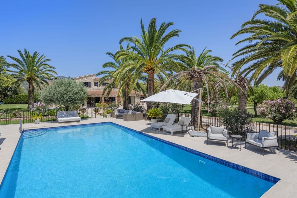 Finca/Casa Rural de 8 habitaciones en Binissalem en venta con piscina - 3.400.000 € (Ref: 9591672)