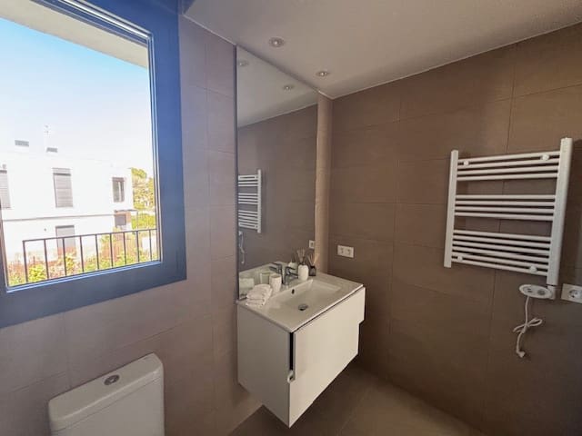 4 soverom Hus til salgs i Puig de Ros med svømmebasseng - € 980 000 (Ref: 9591686)