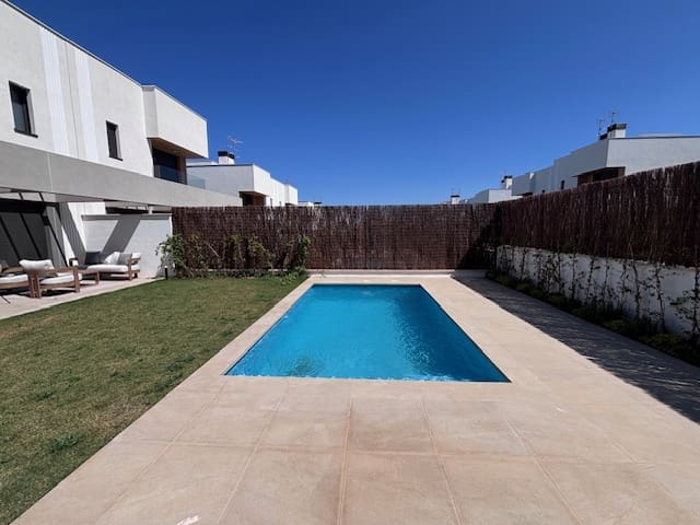 4 soverom Hus til salgs i Puig de Ros, Llucmajor med svømmebasseng - € 980 000 (Ref: 9591686)