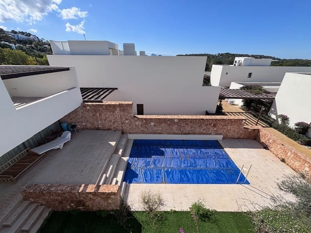 5 sovrum Villa till salu i Cala Conta med pool - 3 300 000 € (Ref: 9591690)