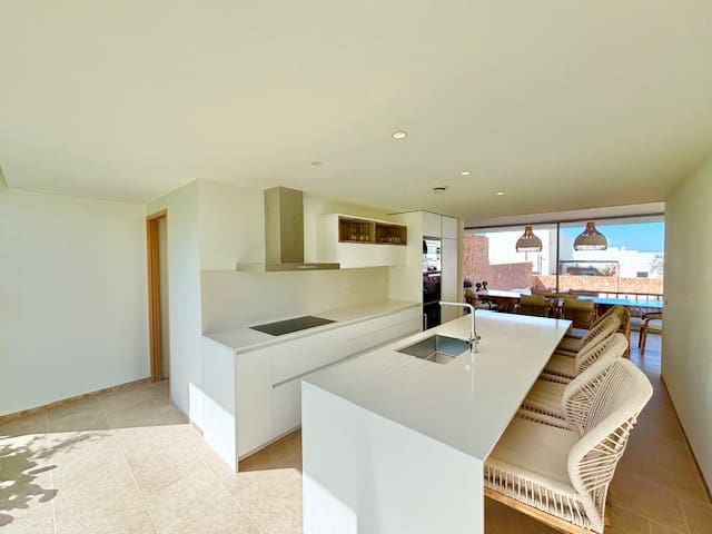 5 sovrum Villa till salu i Cala Conta med pool - 3 300 000 € (Ref: 9591690)