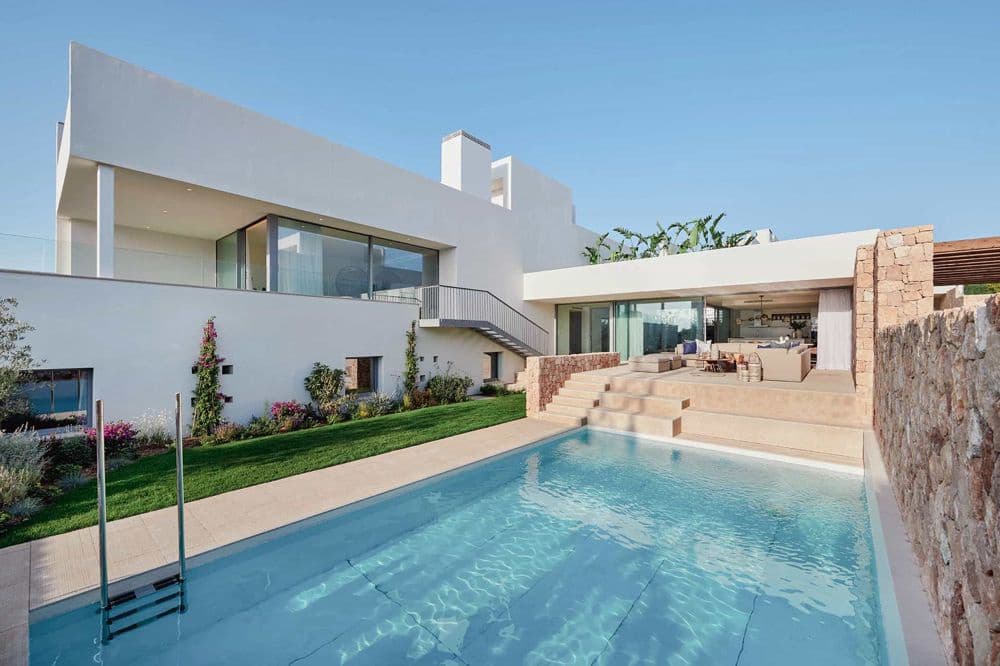 5 sovrum Villa till salu i Cala Conta med pool - 3 300 000 € (Ref: 9591690)