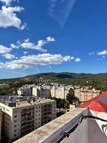 Piso de 3 habitaciones en Cort, Palma de Mallorca en venta - 599.000 € (Ref: 9591692)