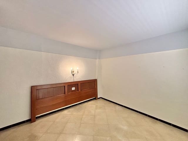 6 soveværelse Byhus til salg i Las Maravillas, Palma de Mallorca - € 820.000 (Ref: 9591941)