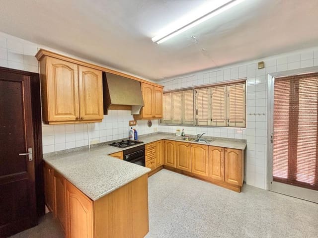 6 soveværelse Byhus til salg i Las Maravillas, Palma de Mallorca - € 820.000 (Ref: 9591941)