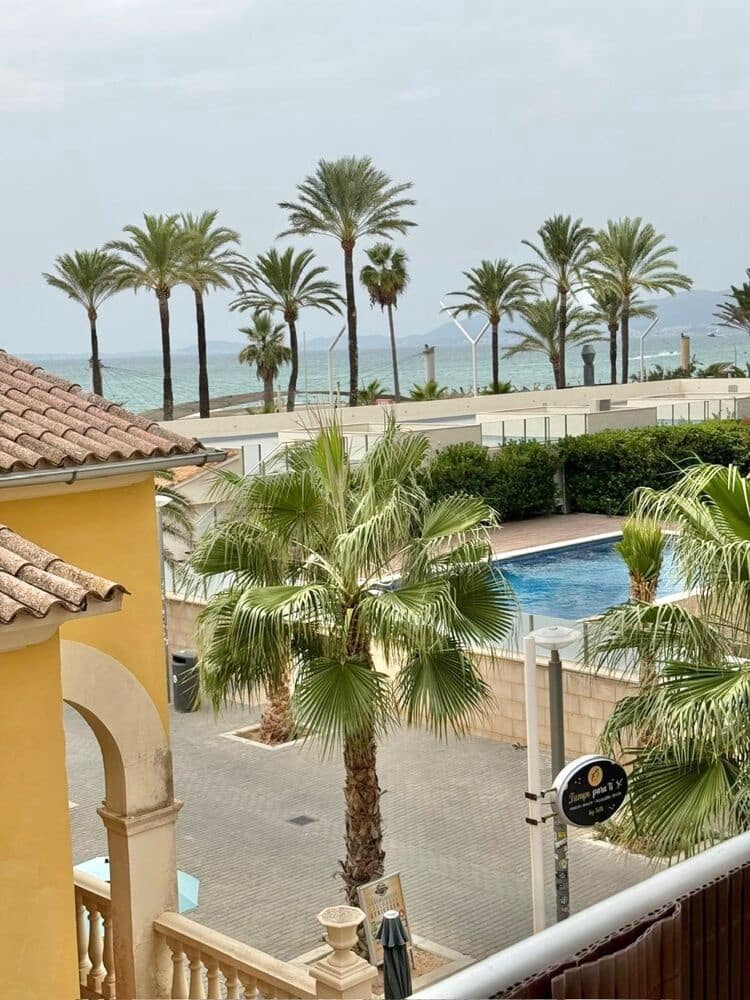 Piso de 3 habitaciones en Las Maravillas en venta - 699.000 € (Ref: 9596722)