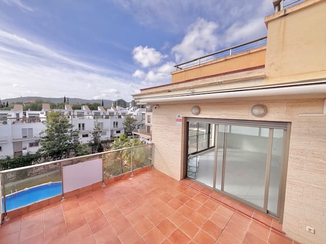 Ático de 3 habitaciones en Son Rapinya, Palma de Mallorca en alquiler - 2.800 € (Ref: 9596723)
