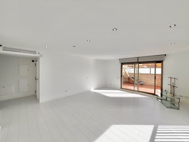Ático de 3 habitaciones en Son Rapinya, Palma de Mallorca en alquiler - 2.800 € (Ref: 9596723)