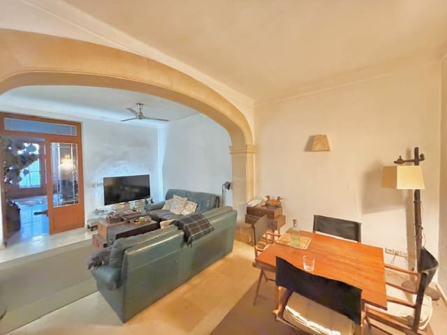 5 bedroom Townhouse for sale in Llucmajor - € 1,100,000 (Ref: 9657007)