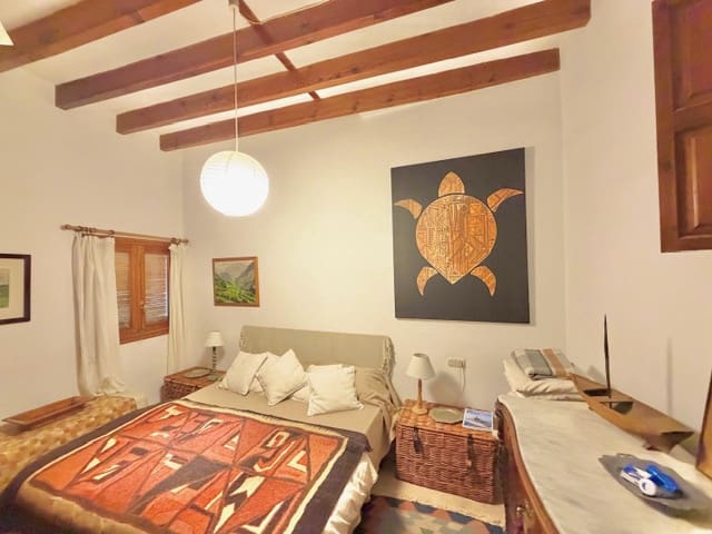 5 bedroom Townhouse for sale in Llucmajor - € 1,100,000 (Ref: 9657007)