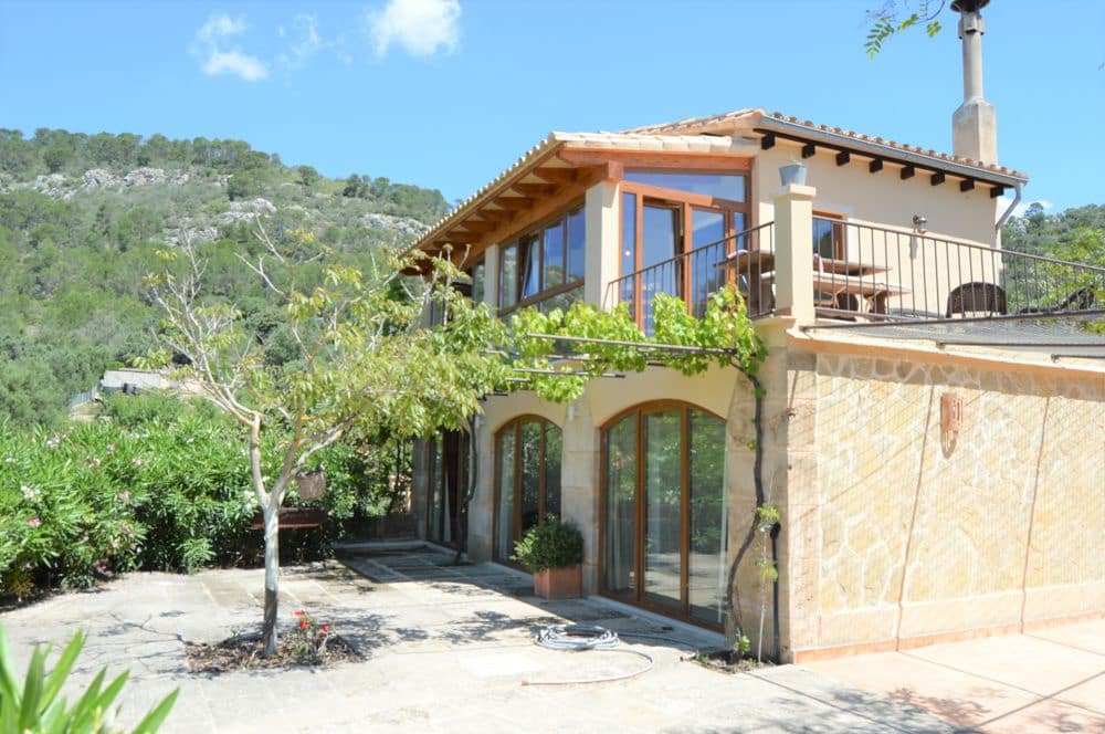 3 soveværelse Finca/Landehus til leje i Llucmajor med swimmingpool - € 2.750 (Ref: 9684359)