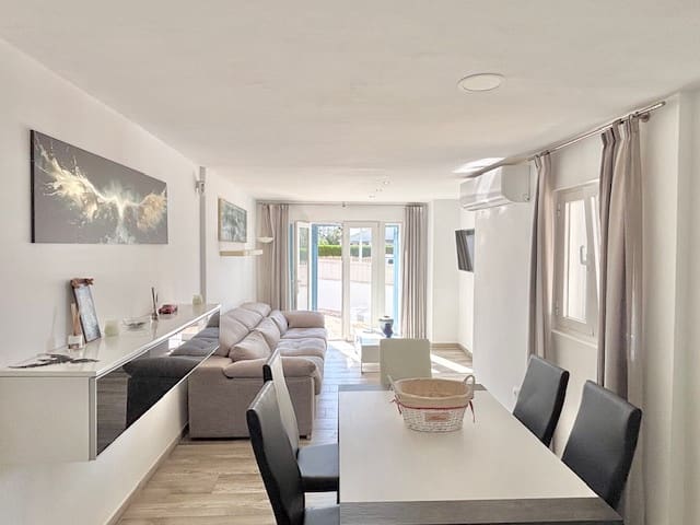 3 soveværelse Byhus til salg i Badia Blava - € 930.000 (Ref: 9707980)