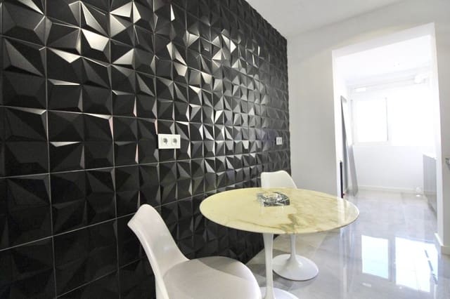 3 soveværelse Lejlighed til salg i Plaça de Toros, Palma de Mallorca - € 445.000 (Ref: 9707981)