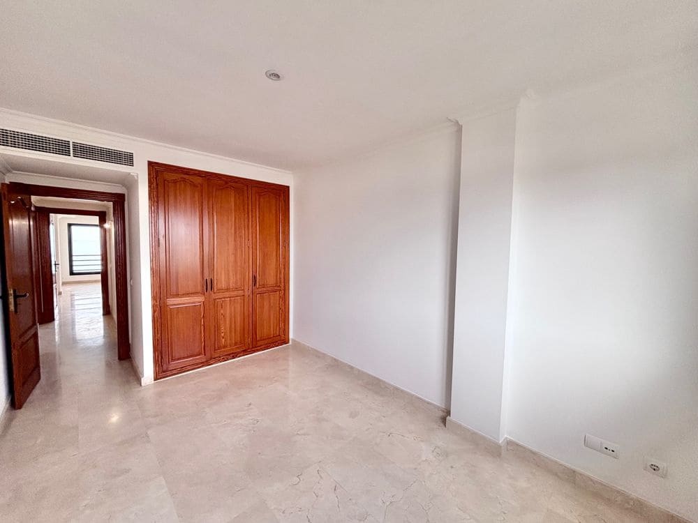 2 slaapkamer Penthouse te huur in Palma de Mallorca - € 3.500 (Ref: 9713887)