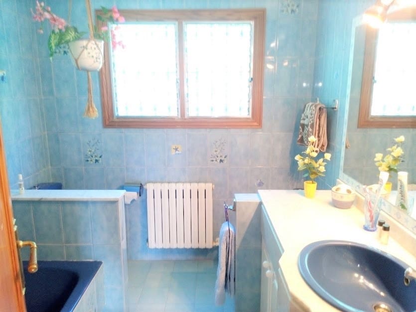 5 makuuhuone Omakotitalo vuokrattavana paikassa Santa Ponsa mukana uima-altaan - 4 500 € (Ref: 9723534)