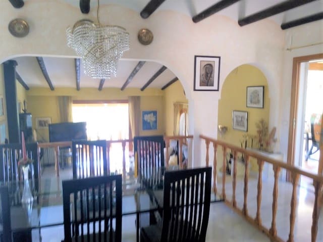 Casa de 5 habitaciones en Santa Ponsa, Calvià en alquiler con piscina - 4.500 € (Ref: 9723534)