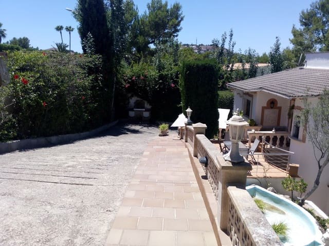 Casa de 5 habitaciones en Santa Ponsa, Calvià en alquiler con piscina - 4.500 € (Ref: 9723534)