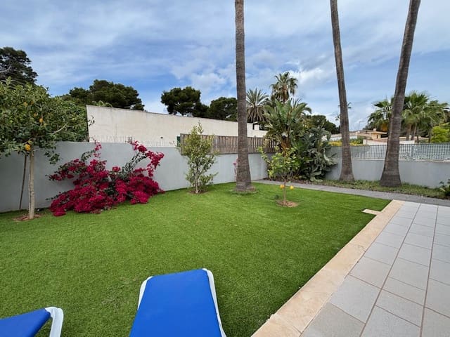 Casa de 4 habitaciones en Las Maravillas en venta - 1.795.000 € (Ref: 9733780)