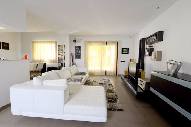 Casa de 4 habitaciones en Las Maravillas, Palma de Mallorca en venta - 1.795.000 € (Ref: 9733780)