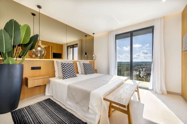 Appartement de 4 chambres à louer à Santa Ponsa, Calvià avec piscine garage - 7 000 € (Ref: 9778893)