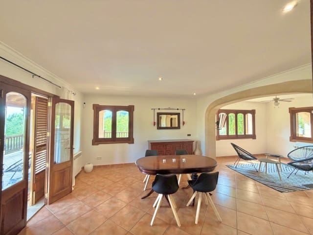 4 slaapkamer Finca/Landhuis te koop in Sa Pobla met zwembad - € 1.250.000 (Ref: 9789444)