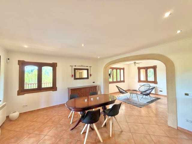 4 slaapkamer Finca/Landhuis te koop in Sa Pobla met zwembad - € 1.250.000 (Ref: 9789444)