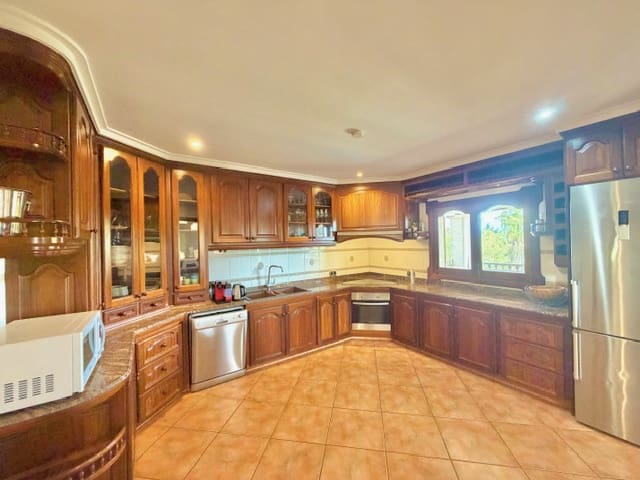 4 slaapkamer Finca/Landhuis te koop in Sa Pobla met zwembad - € 1.250.000 (Ref: 9789444)