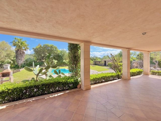 4 slaapkamer Finca/Landhuis te koop in Sa Pobla met zwembad - € 1.250.000 (Ref: 9789444)