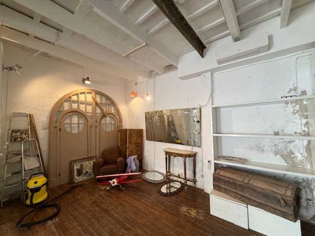 Yritys vuokrattavana paikassa Mahón / Maó - 1 200 € (Ref: 9795526)