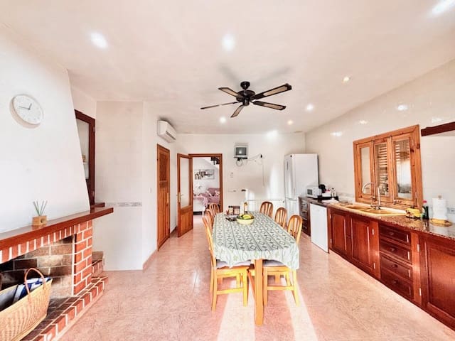 Finca/Casa Rural de 3 habitaciones en Felanitx en venta con piscina - 1.790.000 € (Ref: 9802877)