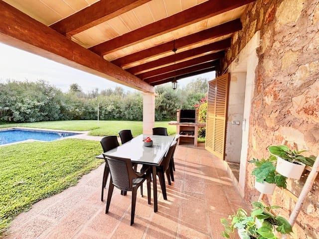 Finca/Casa Rural de 3 habitaciones en Felanitx en venta con piscina - 1.790.000 € (Ref: 9802877)