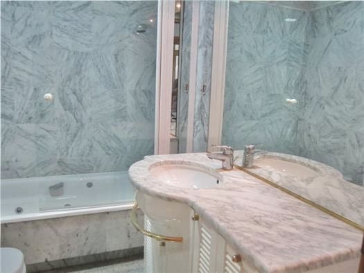 Appartement de 4 chambres à louer à Palma de Mallorca avec piscine garage - 3 200 € (Ref: 9807173)