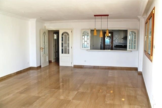 Appartement de 4 chambres à louer à Palma de Mallorca avec piscine garage - 3 200 € (Ref: 9807173)