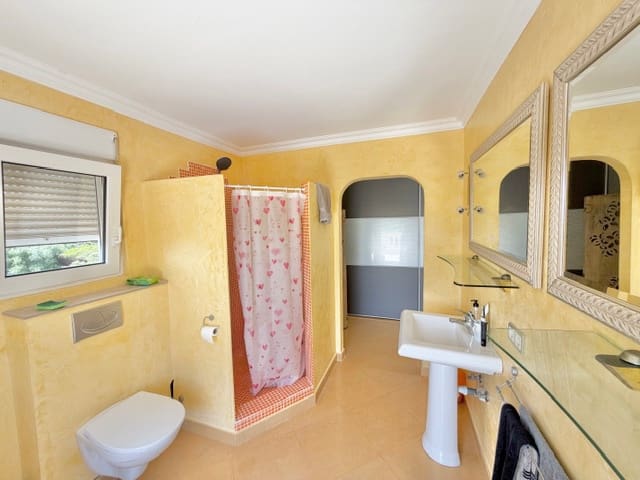 5 sovrum Hus att hyra i Llucmajor med pool garage - 3 500 € (Ref: 9807473)