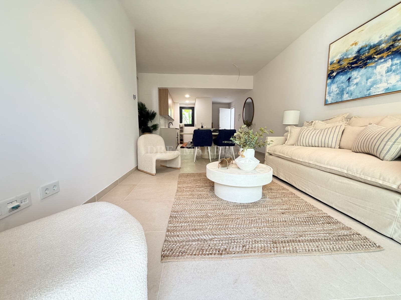 2 sovrum Lägenhet att hyra i Estepona med pool garage - 2 500 € (Ref: 10000212)